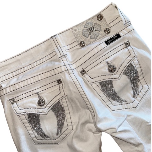 Miss Me Women’s White Sequined Winged Pockets Mid Rise Boot Cut Jeans Size 25 - Picture 5 of 10